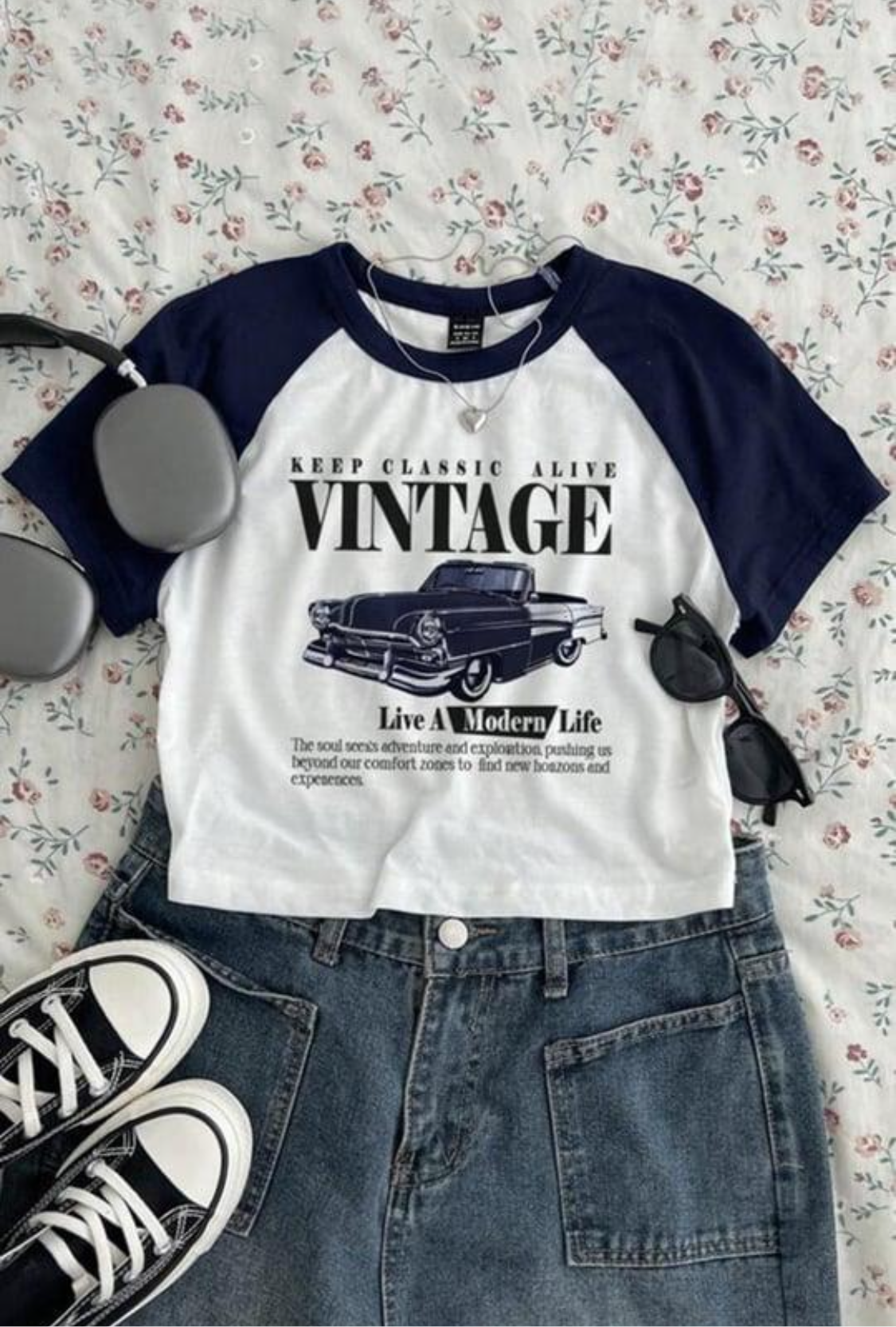 Keep Classic Alive Vintage Graphic tee