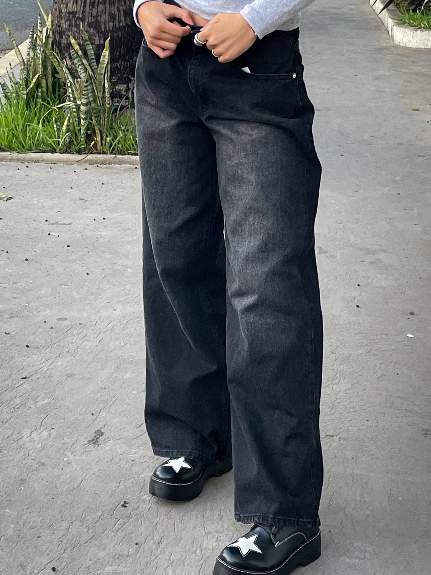 Baggy - Charcoal Wash