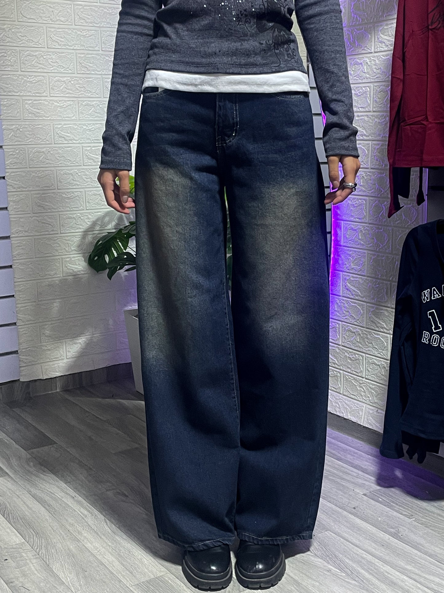 Loose Fit - Dirty Wash